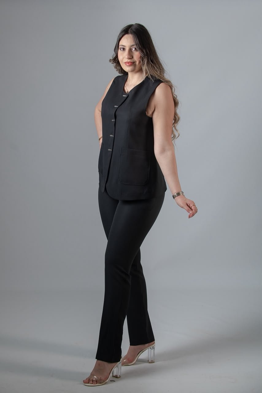 Ensemble Élégance Noire Sans Manches – Image 2
