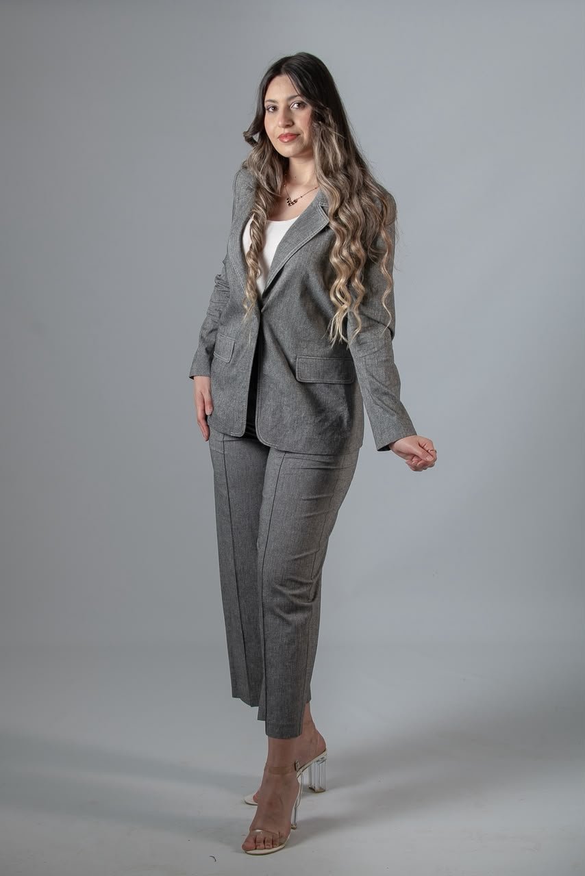 Ensemble Chic Tailleur Gris Chiné – Image 2